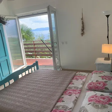 Seashell 2 Bedrooms With Sea View Apartment
