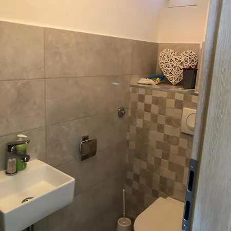 Seashell 2 Bedrooms With Sea View